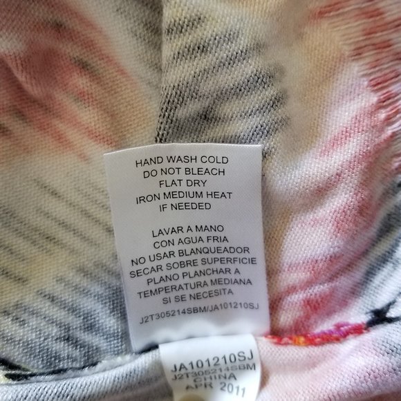 Ikat Print Sweater w/ Dolman Gold Button Sleeves - Picture 9 of 12